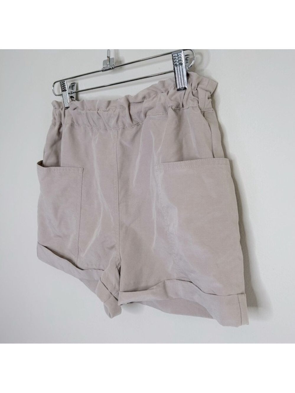 Wilfred Free Jessica Shorts XS Concrete Tan Pullon Lightweight Lyocell Pockets - Picture 3 of 8